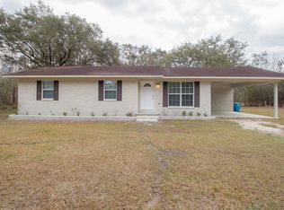 8613 Willow Branch Rd, Moss Point, MS 39562