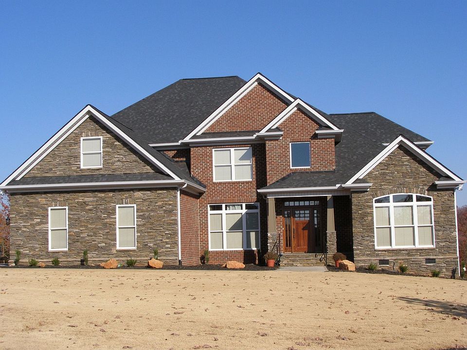 Fabulous Greenville Area Location
