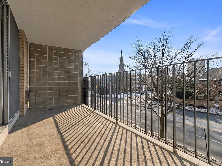 1401 Pennsylvania Ave #208 — Photo 28