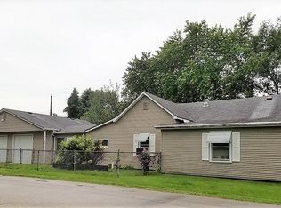 300 W 14th St, Georgetown, IL 61846