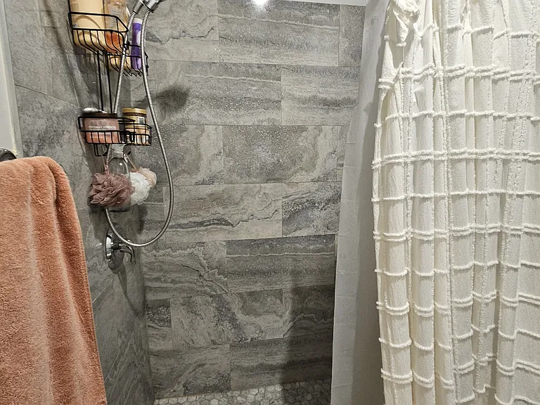 15 Ten Broeck St #1 — Photo 20
