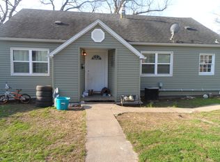 123 W Grand Ave, Neosho, MO 64755