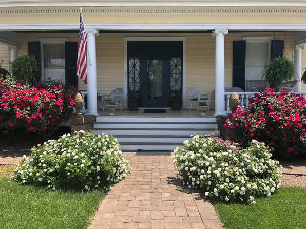 502 Longwood Ave, Bedford, VA 24523