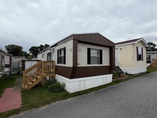 557 SW Cutoff #117, Worcester, MA 01607