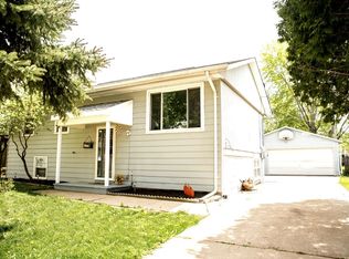 606 High St, Dixon, IL 61021