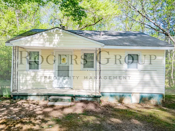 102 High St, Henderson, NC 27536