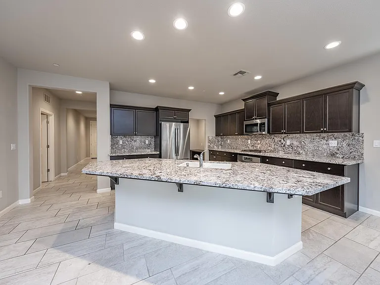 3555 Encino Ave — Photo 10