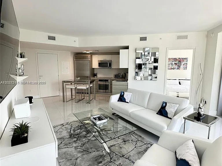 1300 Brickell Bay Dr #3101 — Photo 1
