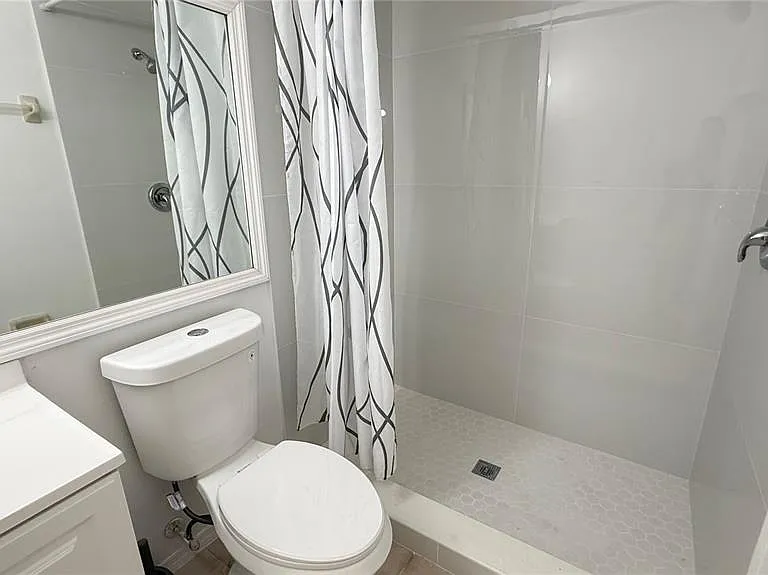 72 Lakepointe Cir — Photo 25