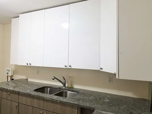 Rented by BRICK & GALO REALTY CORP | media 4