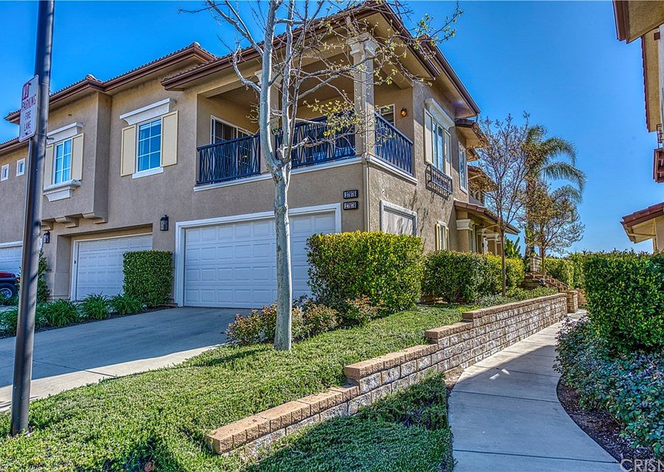 1st image of 27976 Dickason Dr