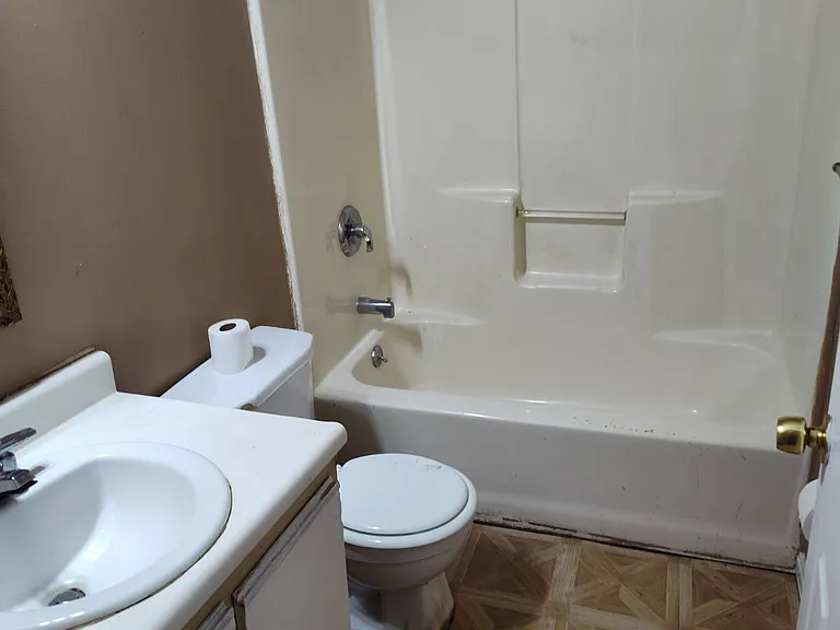 535 E Kentucky St #1F — Photo 12