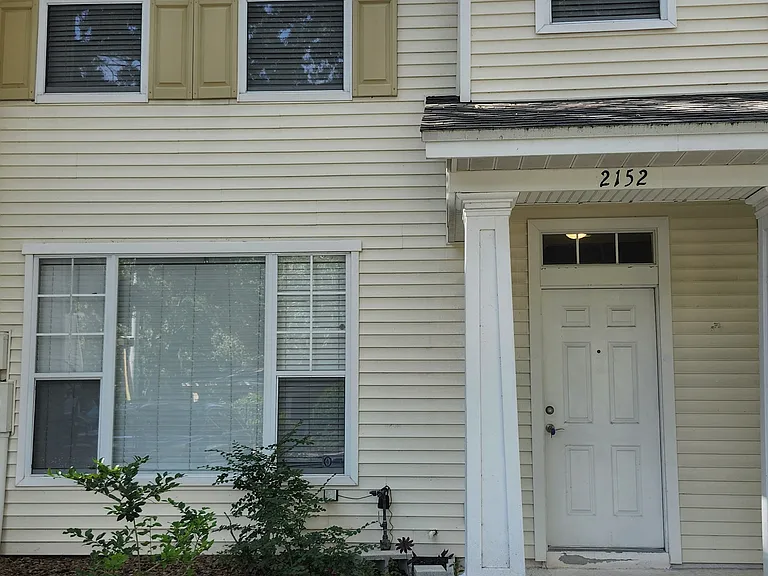 2125 Golden Oak Ln #2125 — Photo 11