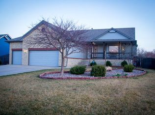 1509 W Hannah Ln, Haysville, KS 67060