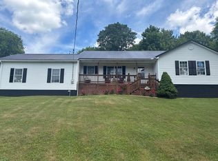 68 Hurd Rd, Nettie, WV 26681