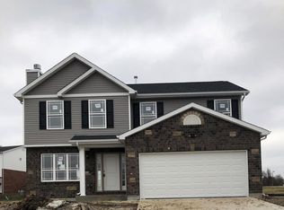 126 Wilson Creek Dr, Shiloh, IL 62221