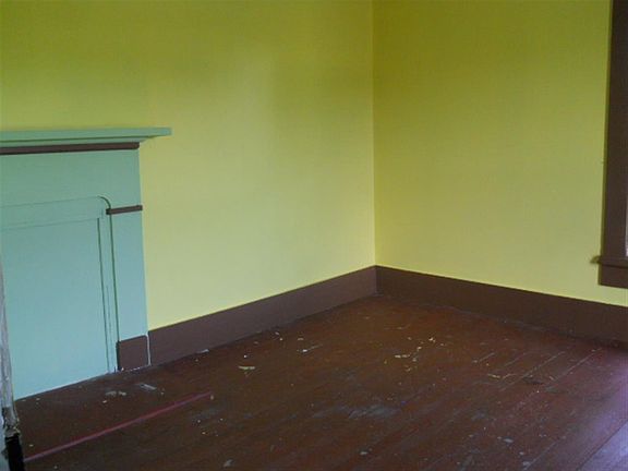 4th image of 131 W Lancaster St