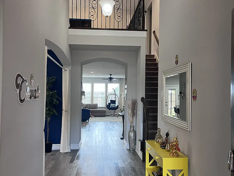 3213 Wiltshire Horn Ave — Photo 2
