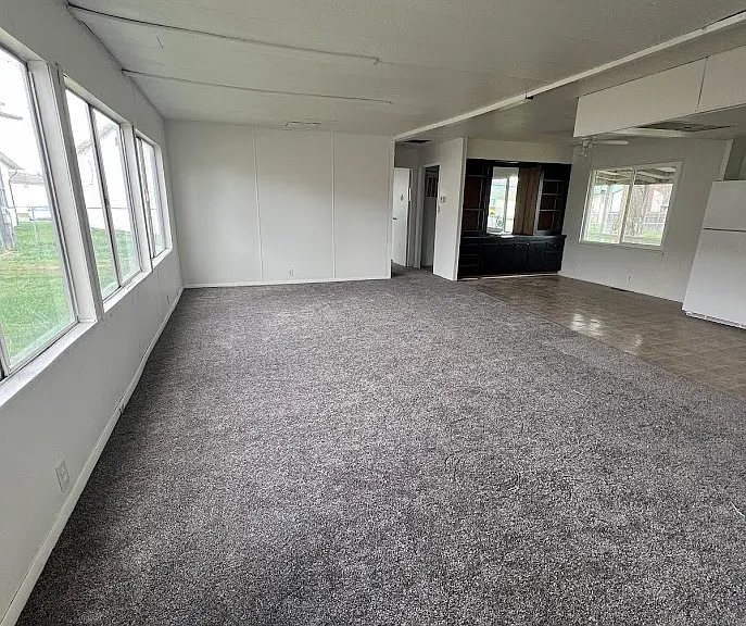 200 Moonlite Dr — Photo 2