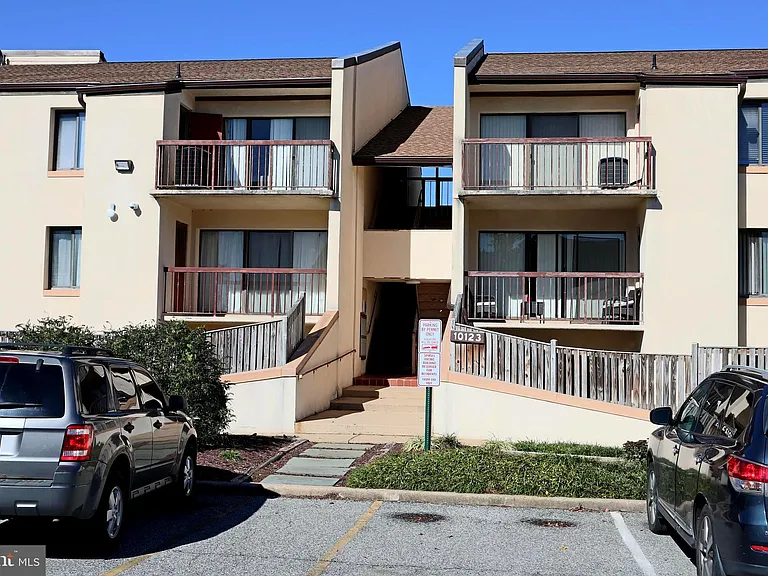 10123 Prince Pl #103-10A — Photo 2