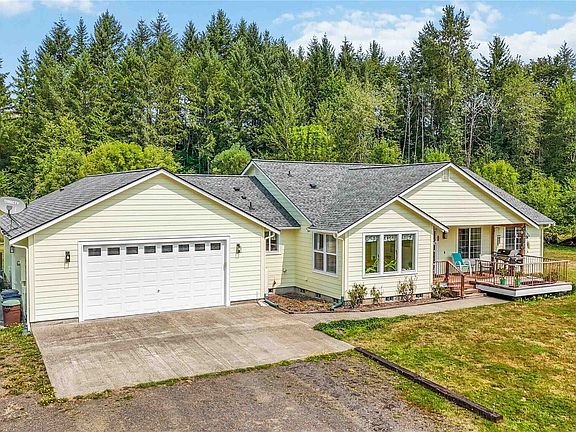3rd image of 312 Fuller Road