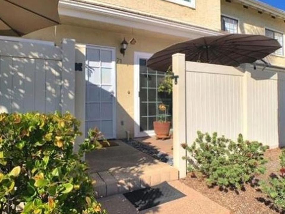 1st image of 10200 Palm Glen Dr Unit 71