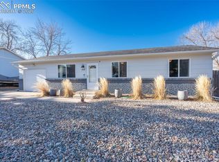 5018 Sonata Dr, Colorado Springs, CO 80918