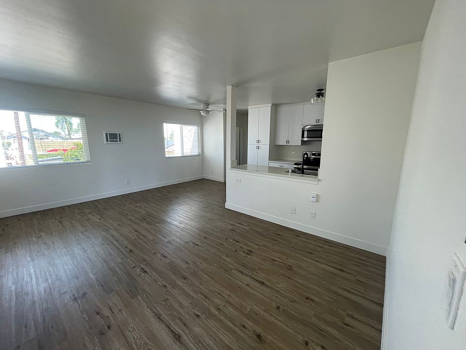 1st image of 4342 Marlborough Ave APT 7