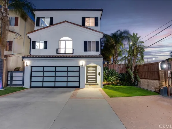 7330 De Soto Ave, Canoga Park, CA 91303