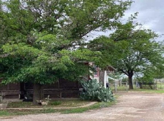 4th image of 5718 County Road 6150