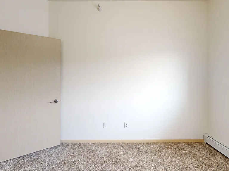 Cascades Apartments — Photo 51