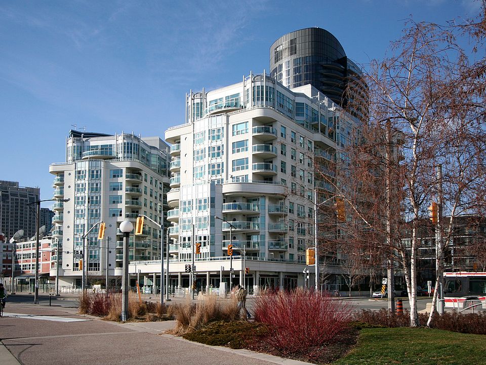 1st image of 600 Queens Quay W #328