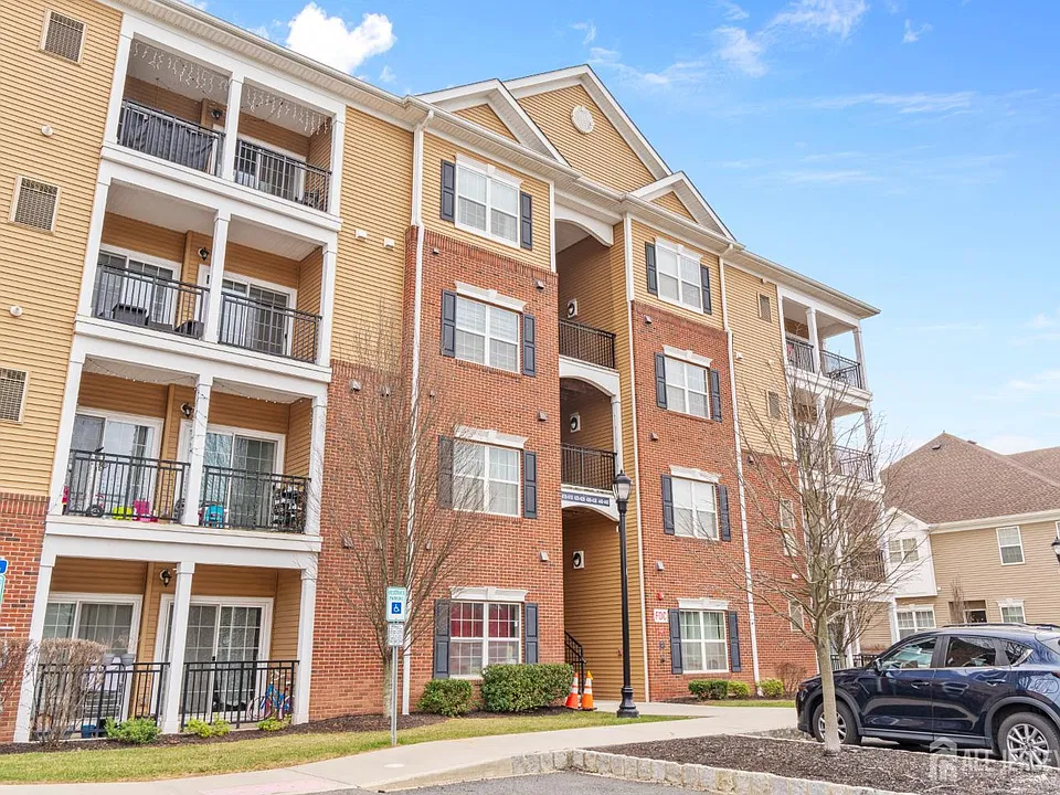 427 Micali Way