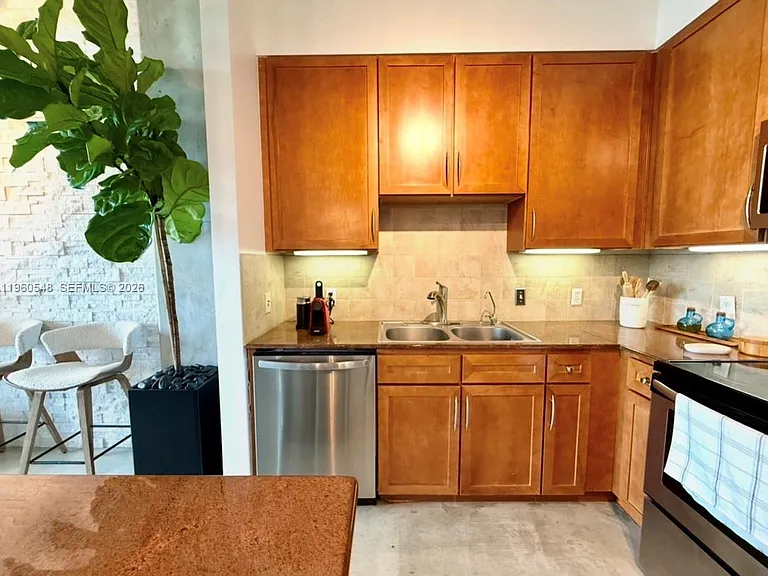 2001 Biscayne Blvd #3608 — Photo 5