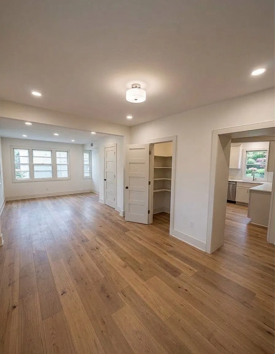 4 bed, 2500 sqft, $700 — Photo 4