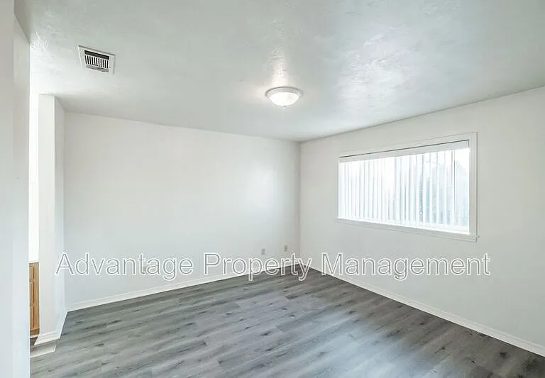 2870-2872 Raleigh Ct SE — Photo 14
