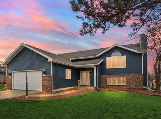 8567 Judith Ln, Saint John, IN