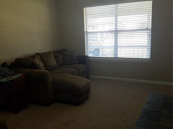 4th image of 426 Northway Dr