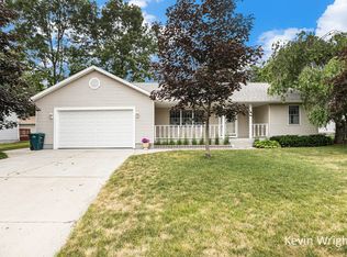 2487 Greenwood St, Muskegon, MI 49441