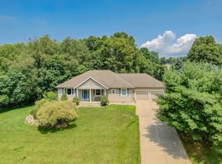 9088 Maricopa Trl, Kalamazoo, MI 49009