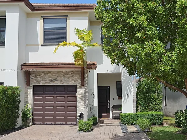25111 SW 108th Ave, Homestead, FL 33032