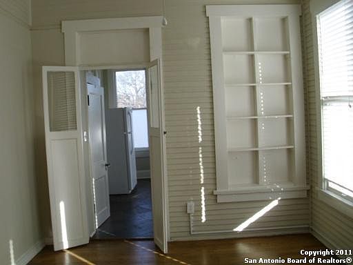 5th image of 2620 N Main Ave APT 3