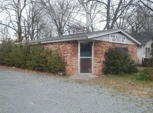 2113 W 13th Ave, Pine Bluff, AR 71603