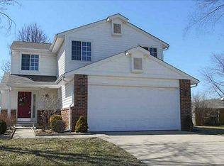 3446 Cox Ln, Columbus, IN