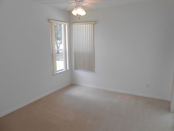 4th image of 1315 Corona Ave