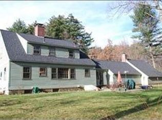 62 New Searles Rd, Nashua, NH 03062