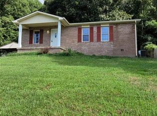 180 Sawmill Rd, Morgantown, KY 42261