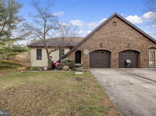 2 Cedar Ave #9, Manahawkin, NJ 08050