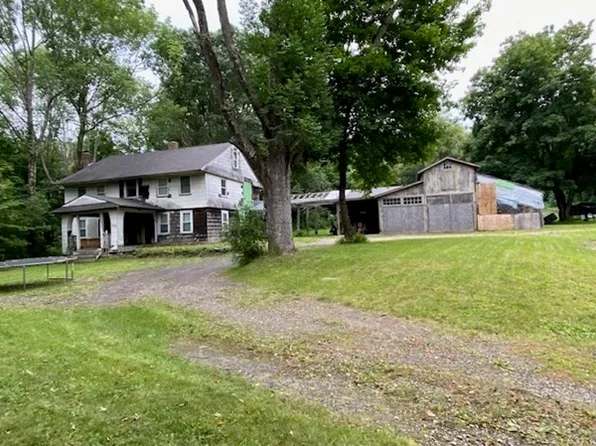 1718-1734 West St, Barre, MA 01005