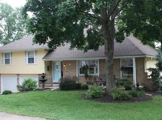 7503 N Brooklyn Ave, Gladstone, MO 64118